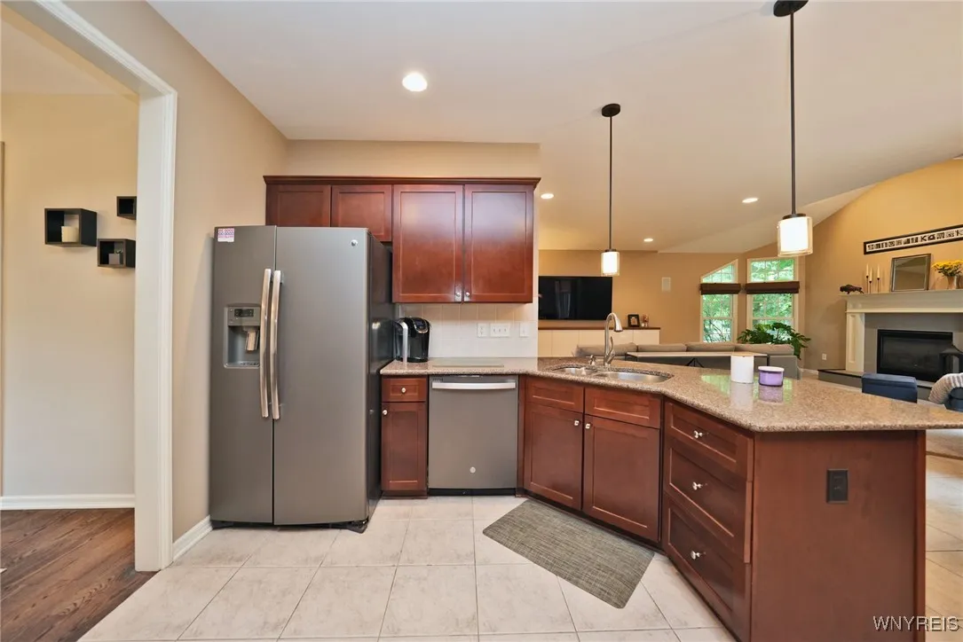 15 Soldier Wood Circle, Orchard Park, New York 141, Orchard Park, New York 14127, 4 Bedrooms Bedrooms, 9 Rooms Rooms,2 BathroomsBathrooms,Residential,Closed,15 Soldier Wood Circle, Orchard Park, New York 141,B1619115
