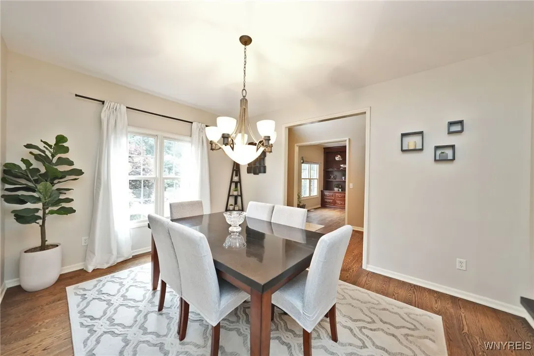 15 Soldier Wood Circle, Orchard Park, New York 141, Orchard Park, New York 14127, 4 Bedrooms Bedrooms, 9 Rooms Rooms,2 BathroomsBathrooms,Residential,Closed,15 Soldier Wood Circle, Orchard Park, New York 141,B1619115