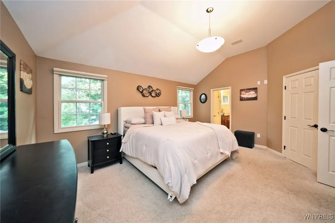 15 Soldier Wood Circle, Orchard Park, New York 141, Orchard Park, New York 14127, 4 Bedrooms Bedrooms, 9 Rooms Rooms,2 BathroomsBathrooms,Residential,Closed,15 Soldier Wood Circle, Orchard Park, New York 141,B1619115