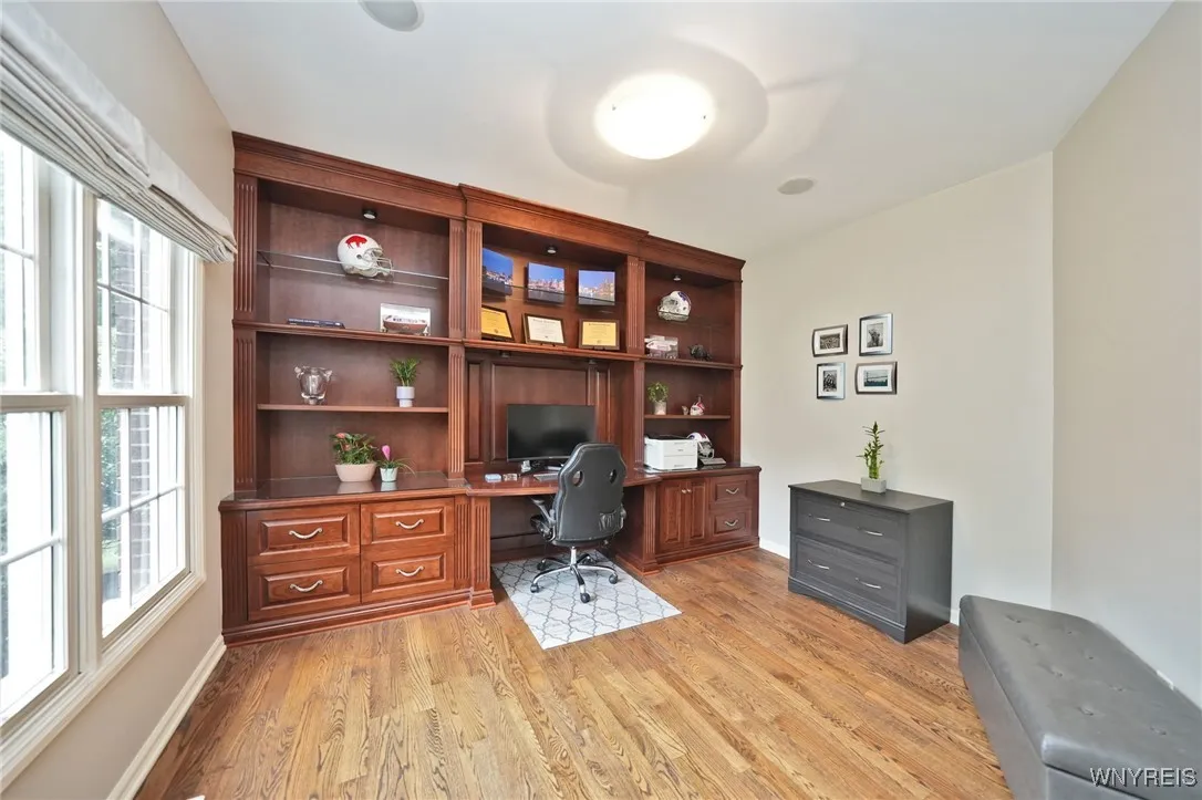 15 Soldier Wood Circle, Orchard Park, New York 141, Orchard Park, New York 14127, 4 Bedrooms Bedrooms, 9 Rooms Rooms,2 BathroomsBathrooms,Residential,Closed,15 Soldier Wood Circle, Orchard Park, New York 141,B1619115