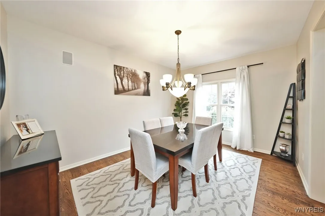 15 Soldier Wood Circle, Orchard Park, New York 141, Orchard Park, New York 14127, 4 Bedrooms Bedrooms, 9 Rooms Rooms,2 BathroomsBathrooms,Residential,Closed,15 Soldier Wood Circle, Orchard Park, New York 141,B1619115