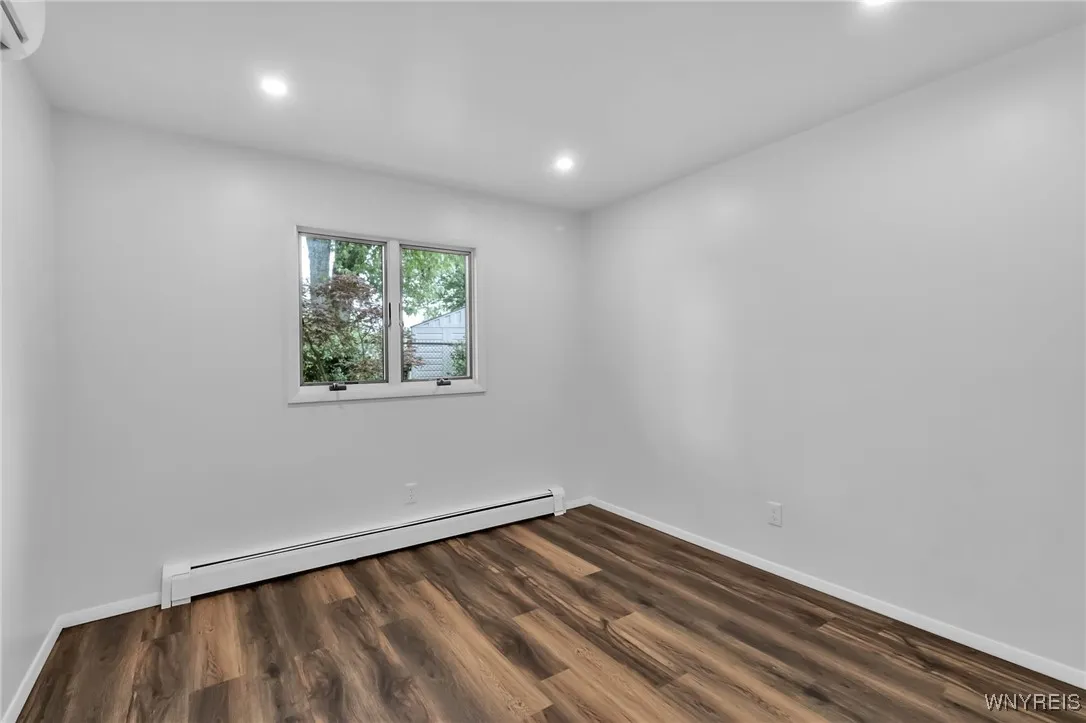 80 Alys Drive West, Cheektowaga, New York 14043, Cheektowaga, New York 14043, 4 Bedrooms Bedrooms, 10 Rooms Rooms,2 BathroomsBathrooms,Residential,Closed,80 Alys Drive West, Cheektowaga, New York 14043,0,B1619168