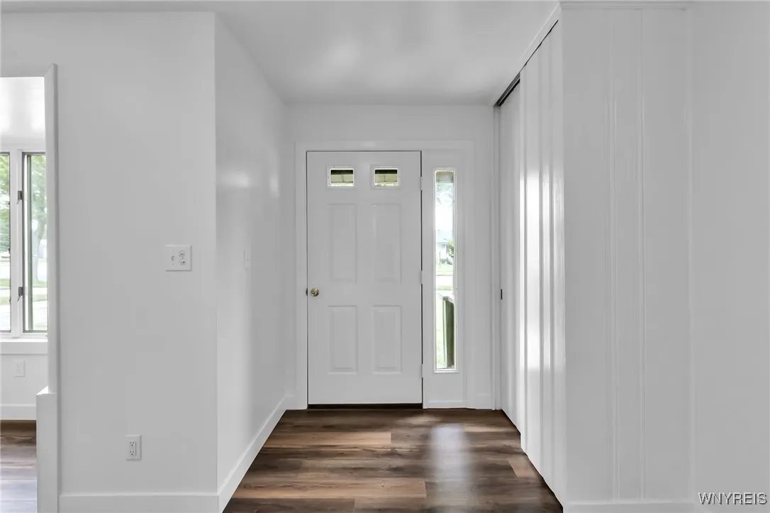 80 Alys Drive West, Cheektowaga, New York 14043, Cheektowaga, New York 14043, 4 Bedrooms Bedrooms, 10 Rooms Rooms,2 BathroomsBathrooms,Residential,Closed,80 Alys Drive West, Cheektowaga, New York 14043,0,B1619168