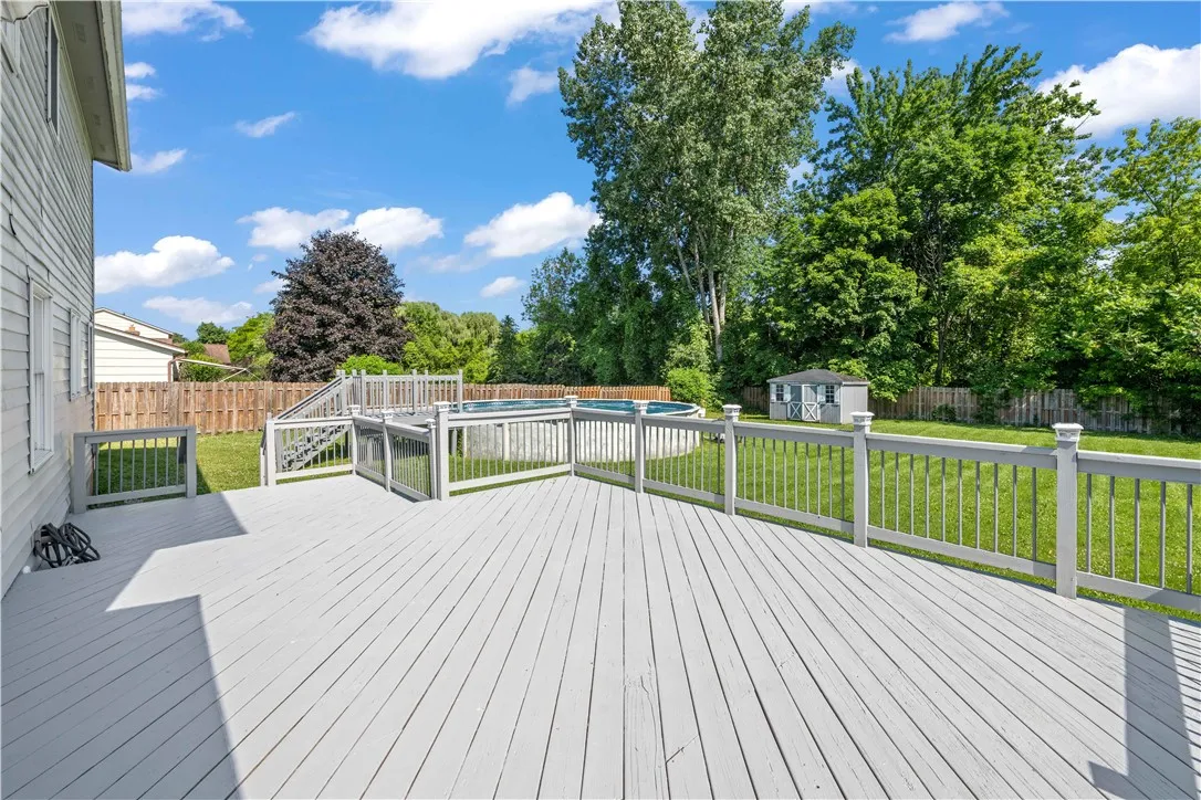 196 Buttonwood Drive, Greece, New York 14468, Greece, New York 14468, 3 Bedrooms Bedrooms, 7 Rooms Rooms,2 BathroomsBathrooms,Residential,For Sale,196 Buttonwood Drive, Greece, New York 14468,R1619294