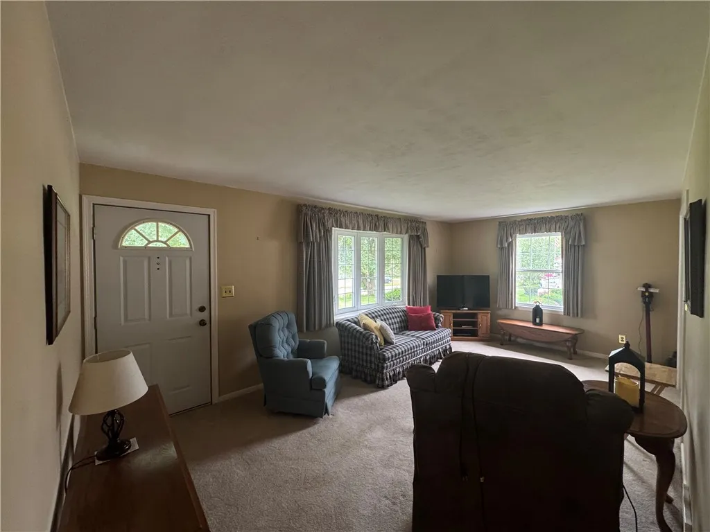 1324 East Main Street, Foster Town, Pennsylvania 1, Foster Town, Pennsylvania 16701, 2 Bedrooms Bedrooms, 5 Rooms Rooms,1 BathroomBathrooms,Residential,Closed,1324 East Main Street, Foster Town, Pennsylvania 1,R1615375