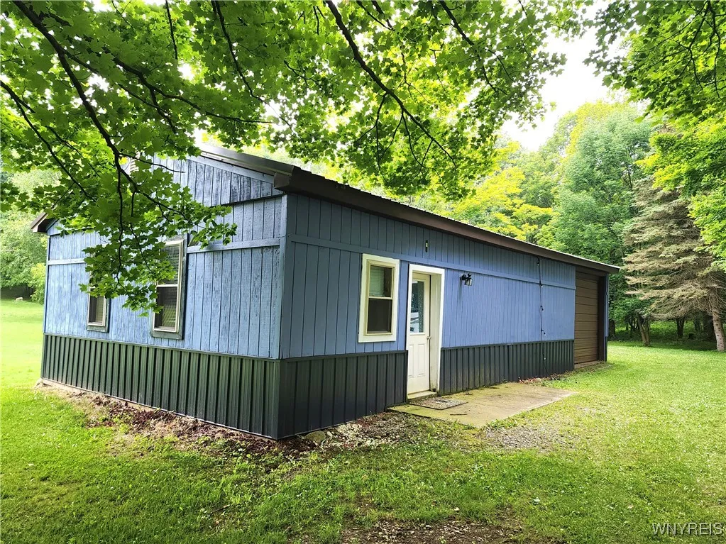 2838 Orangeville Center Road, Orangeville, New Yor, Orangeville, New York 14569, 3 Bedrooms Bedrooms, 10 Rooms Rooms,2 BathroomsBathrooms,Residential,Closed,2838 Orangeville Center Road, Orangeville, New Yor,0,B1613782