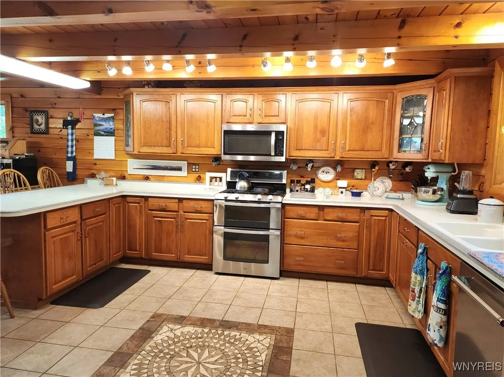 2838 Orangeville Center Road, Orangeville, New Yor, Orangeville, New York 14569, 3 Bedrooms Bedrooms, 10 Rooms Rooms,2 BathroomsBathrooms,Residential,Closed,2838 Orangeville Center Road, Orangeville, New Yor,0,B1613782