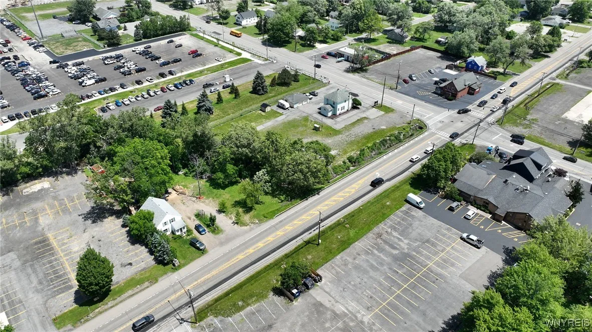 4270 Abbott Road, Orchard Park, New York 14127, Orchard Park, New York 14127, ,Commercial Sale,For Sale,4270 Abbott Road, Orchard Park, New York 14127,0,B1619369