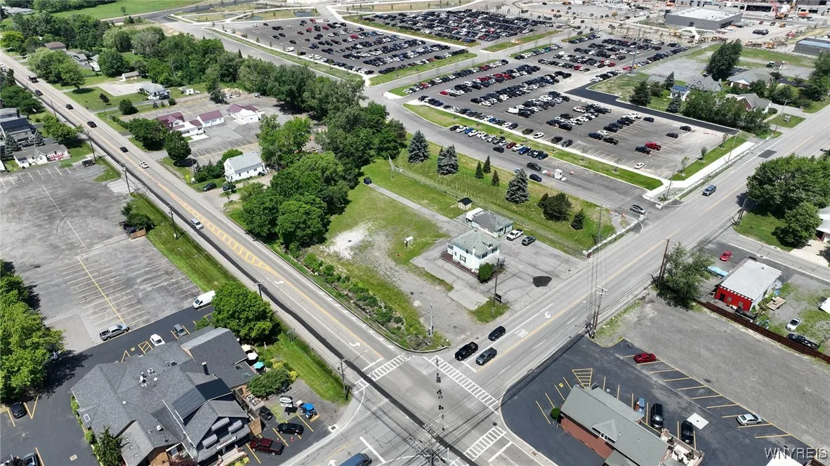 4270 Abbott Road, Orchard Park, New York 14127, Orchard Park, New York 14127, ,Commercial Sale,For Sale,4270 Abbott Road, Orchard Park, New York 14127,0,B1619369