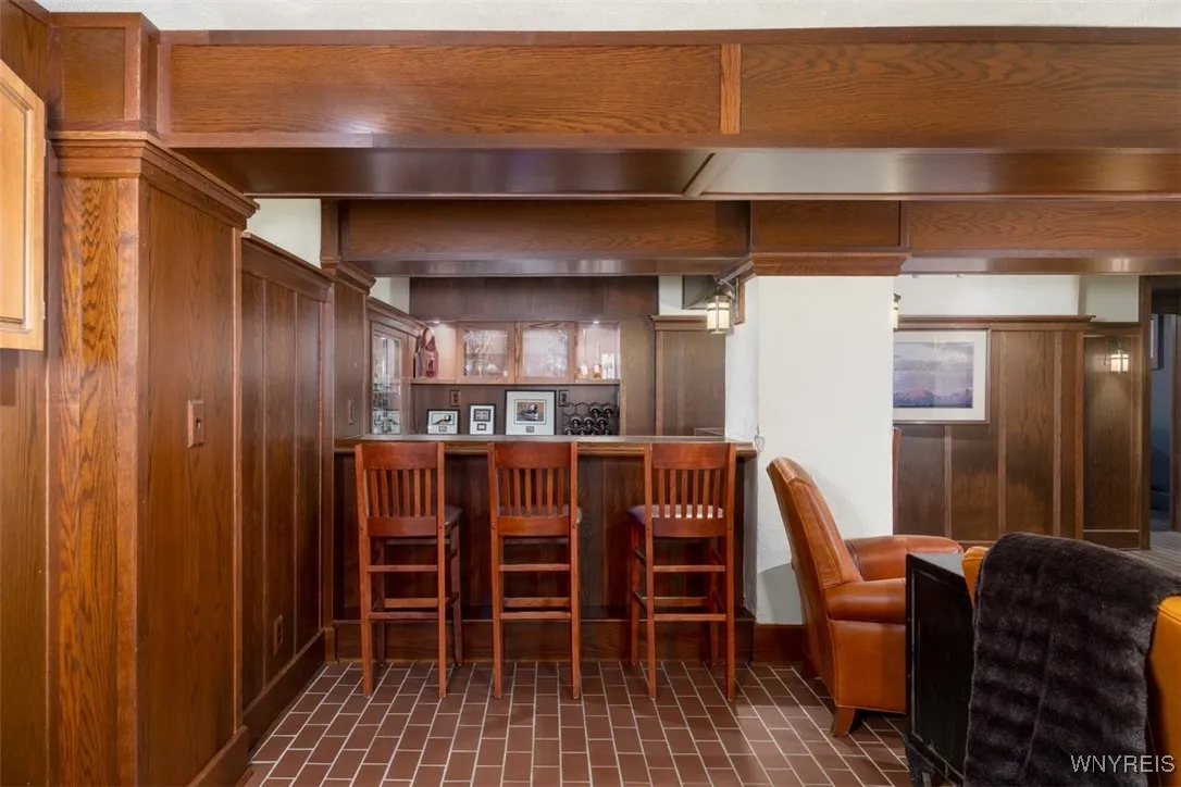 99 Gypsy Lane, Aurora, New York 14052, Aurora, New York 14052, 5 Bedrooms Bedrooms, 17 Rooms Rooms,4 BathroomsBathrooms,Residential,For Sale,99 Gypsy Lane, Aurora, New York 14052,B1617388
