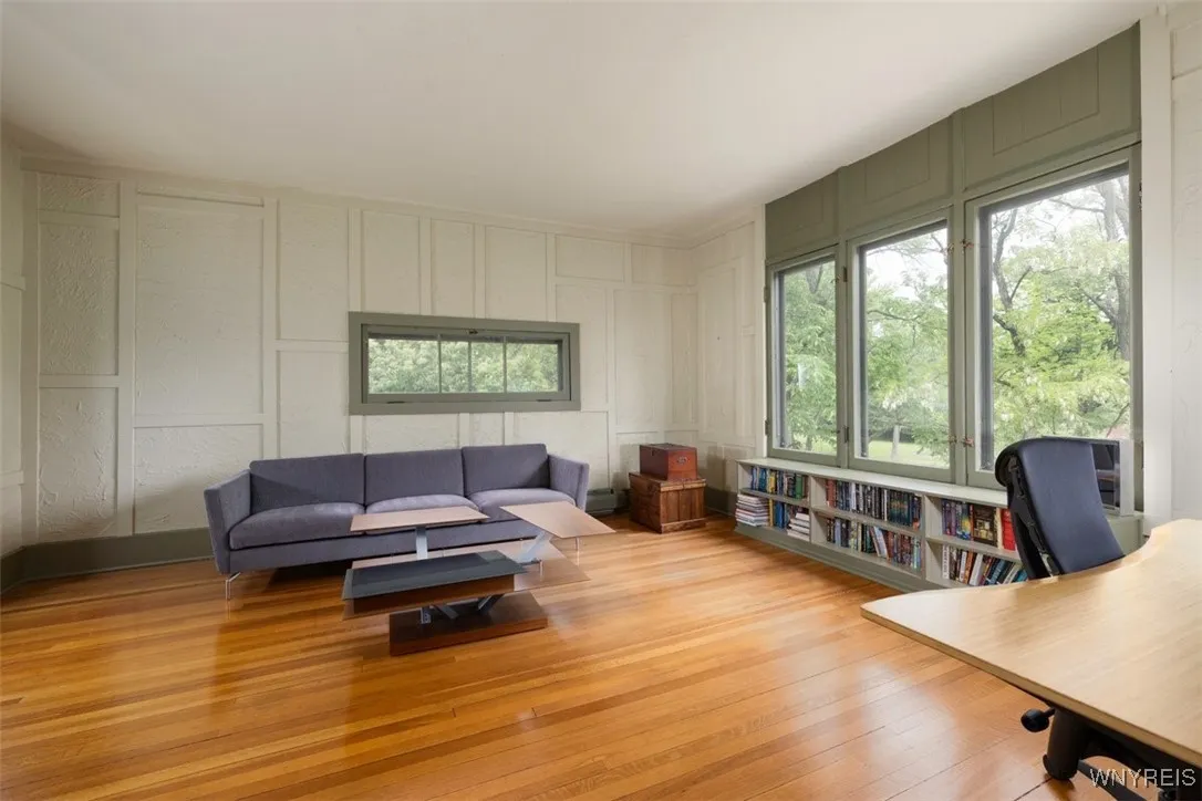 99 Gypsy Lane, Aurora, New York 14052, Aurora, New York 14052, 5 Bedrooms Bedrooms, 17 Rooms Rooms,4 BathroomsBathrooms,Residential,For Sale,99 Gypsy Lane, Aurora, New York 14052,B1617388