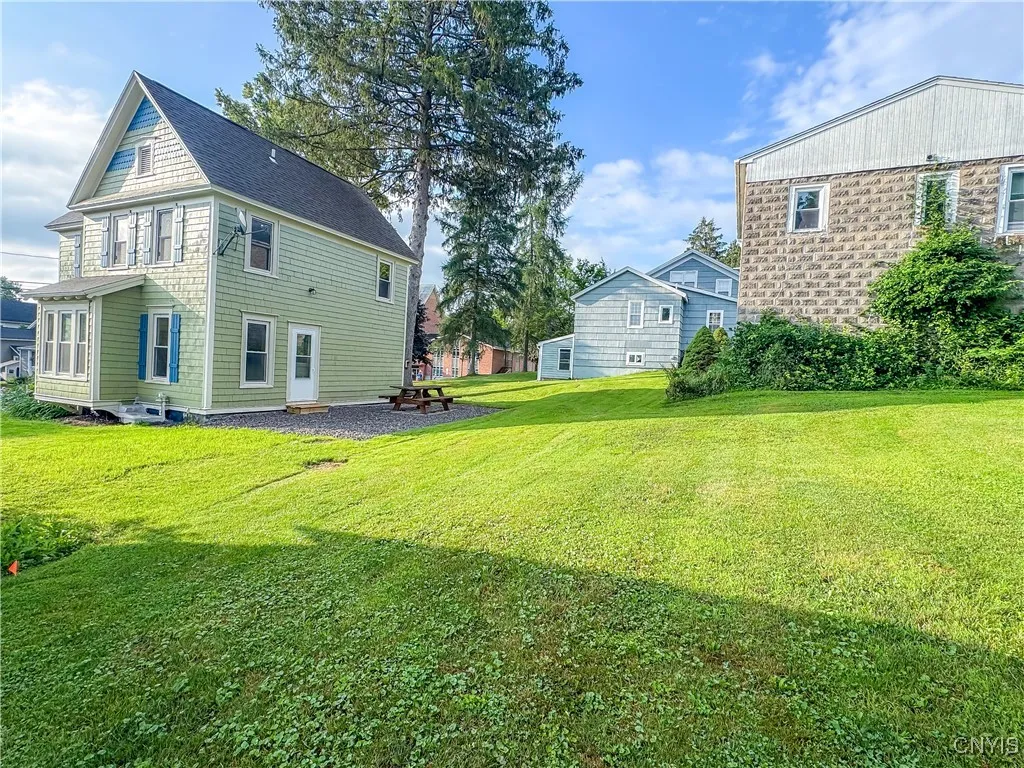 1 1st Street, Marcellus, New York 13108, Marcellus, New York 13108, 3 Bedrooms Bedrooms, 5 Rooms Rooms,1 BathroomBathrooms,Residential Lease,For Rent,1 1st Street, Marcellus, New York 13108,S1619261