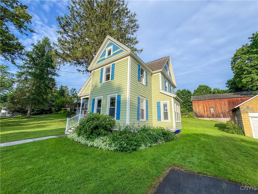 1 1st Street, Marcellus, New York 13108, Marcellus, New York 13108, 3 Bedrooms Bedrooms, 5 Rooms Rooms,1 BathroomBathrooms,Residential Lease,For Rent,1 1st Street, Marcellus, New York 13108,S1619261