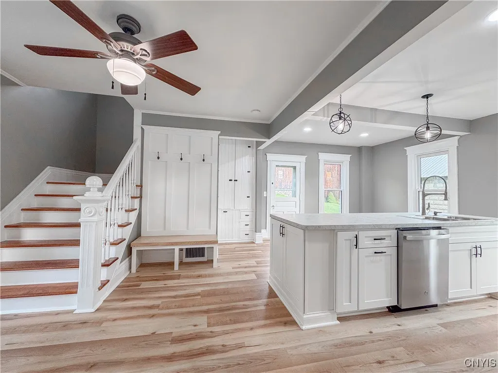 1 1st Street, Marcellus, New York 13108, Marcellus, New York 13108, 3 Bedrooms Bedrooms, 5 Rooms Rooms,1 BathroomBathrooms,Residential Lease,For Rent,1 1st Street, Marcellus, New York 13108,S1619261