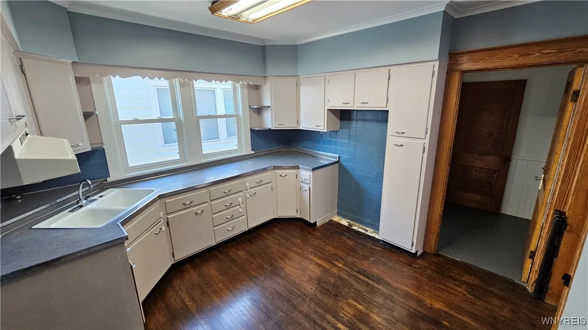 17 Tacoma Avenue, Buffalo, New York 14216, Buffalo, New York 14216, 3 Bedrooms Bedrooms, 6 Rooms Rooms,1 BathroomBathrooms,Residential Lease,For Rent,17 Tacoma Avenue, Buffalo, New York 14216,B1619527