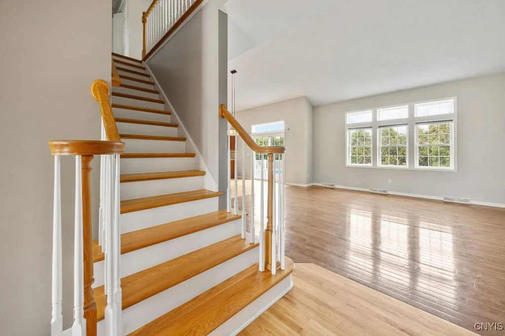 5030 Yellow Wood Parkway, Dewitt, New York 13078, De Witt, New York 13078, 3 Bedrooms Bedrooms, 8 Rooms Rooms,2 BathroomsBathrooms,Residential,Closed,5030 Yellow Wood Parkway, Dewitt, New York 13078,0,S1617509