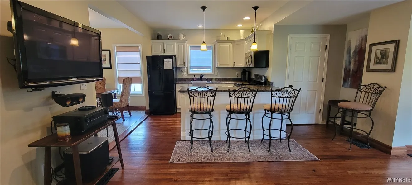 715 Market Street, Lockport City, New York 14094, Lockport City, New York 14094, 3 Bedrooms Bedrooms, 7 Rooms Rooms,2 BathroomsBathrooms,Residential,Closed,715 Market Street, Lockport City, New York 14094,0,B1619151