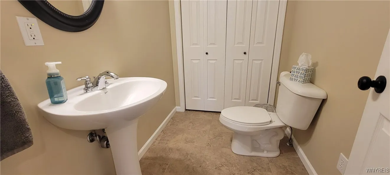 715 Market Street, Lockport City, New York 14094, Lockport City, New York 14094, 3 Bedrooms Bedrooms, 7 Rooms Rooms,2 BathroomsBathrooms,Residential,Closed,715 Market Street, Lockport City, New York 14094,0,B1619151