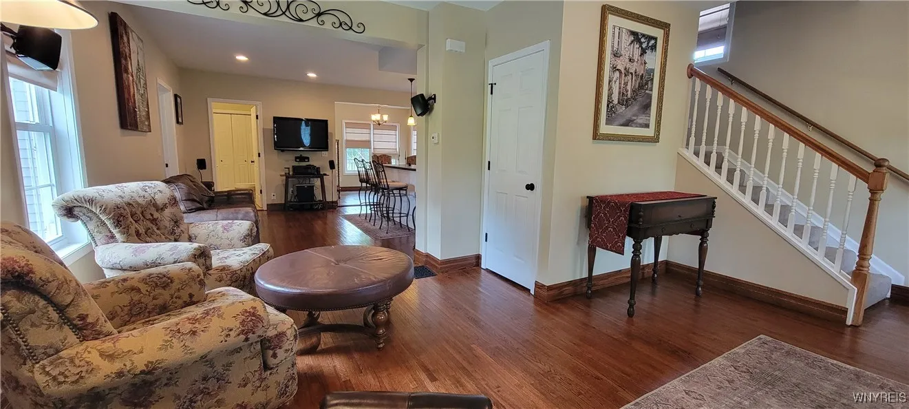 715 Market Street, Lockport City, New York 14094, Lockport City, New York 14094, 3 Bedrooms Bedrooms, 7 Rooms Rooms,2 BathroomsBathrooms,Residential,Closed,715 Market Street, Lockport City, New York 14094,0,B1619151