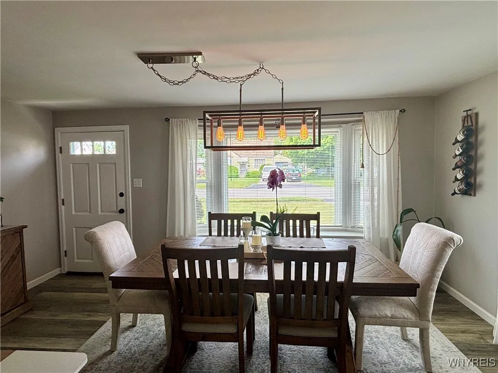 47 Yeager Dr Drive, Cheektowaga, New York 14225, Cheektowaga, New York 14225, 3 Bedrooms Bedrooms, 7 Rooms Rooms,1 BathroomBathrooms,Residential,Closed,47 Yeager Dr Drive, Cheektowaga, New York 14225,0,B1619472