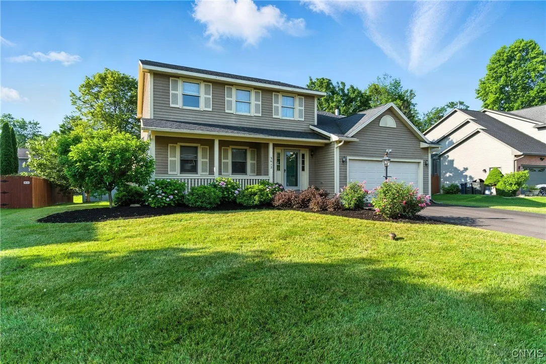 3612 Redhead Terrace, Clay, New York 13090, Clay, New York 13090, 4 Bedrooms Bedrooms, 9 Rooms Rooms,2 BathroomsBathrooms,Residential,Closed,3612 Redhead Terrace, Clay, New York 13090,0,S1613667