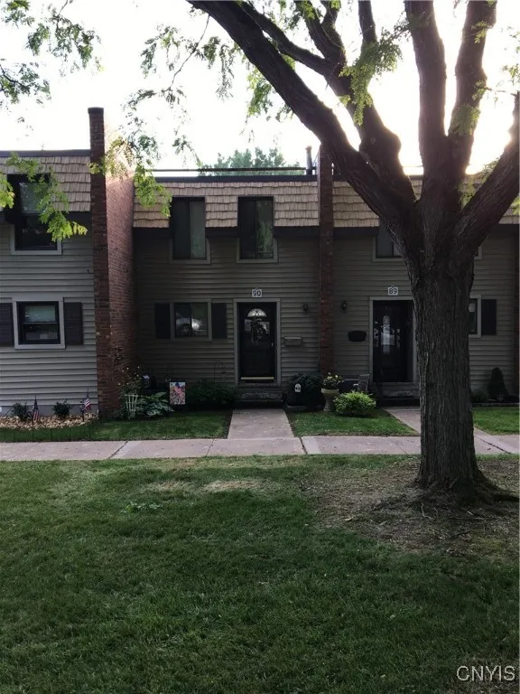 90 Chestnut, New Hartford, New York 13413, New Hartford, New York 13413, 2 Bedrooms Bedrooms, 8 Rooms Rooms,1 BathroomBathrooms,Residential,Closed,90 Chestnut, New Hartford, New York 13413,0,S1619632