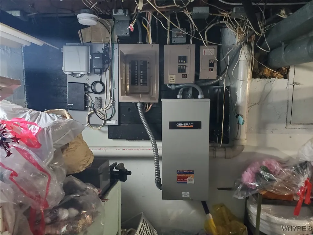 181 Palmer Avenue, Tonawanda, New York 14217, Tonawanda, New York 14217, 3 Bedrooms Bedrooms, 7 Rooms Rooms,2 BathroomsBathrooms,Residential,For Sale,181 Palmer Avenue, Tonawanda, New York 14217,B1619596