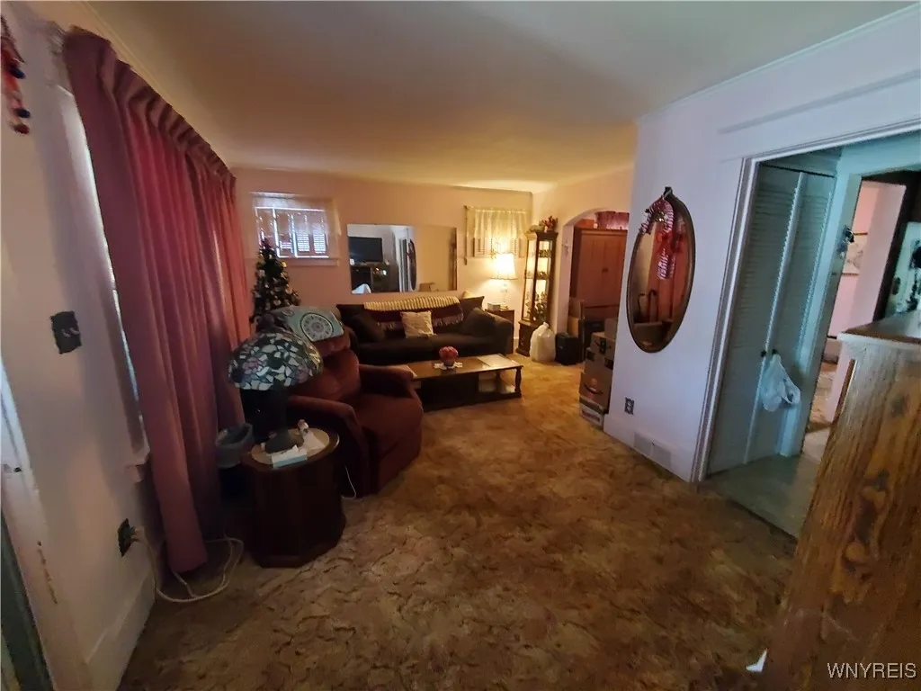 181 Palmer Avenue, Tonawanda, New York 14217, Tonawanda, New York 14217, 3 Bedrooms Bedrooms, 7 Rooms Rooms,2 BathroomsBathrooms,Residential,For Sale,181 Palmer Avenue, Tonawanda, New York 14217,B1619596