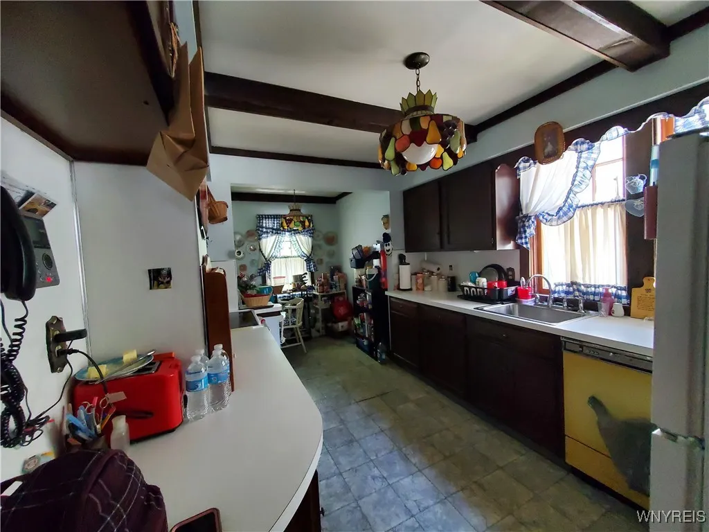 181 Palmer Avenue, Tonawanda, New York 14217, Tonawanda, New York 14217, 3 Bedrooms Bedrooms, 7 Rooms Rooms,2 BathroomsBathrooms,Residential,For Sale,181 Palmer Avenue, Tonawanda, New York 14217,B1619596