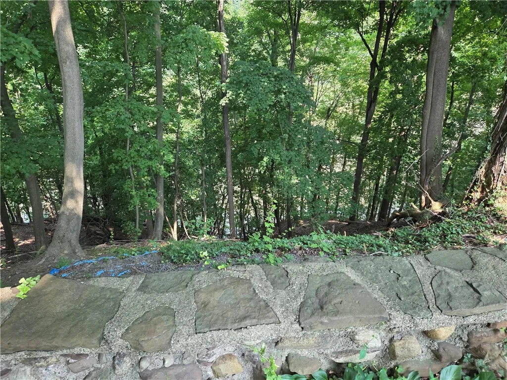 2112 Lake Avenue, Rochester, New York 14615, Rochester, New York 14615, 3 Bedrooms Bedrooms, 6 Rooms Rooms,2 BathroomsBathrooms,Residential,For Sale,2112 Lake Avenue, Rochester, New York 14615,R1619706