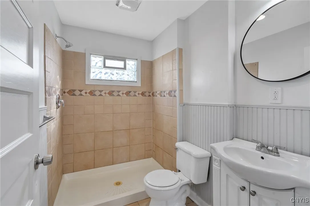 239 Rider Avenue, Syracuse, New York 13207, Syracuse, New York 13207, 2 Bedrooms Bedrooms, 6 Rooms Rooms,1 BathroomBathrooms,Residential,Closed,239 Rider Avenue, Syracuse, New York 13207,0,S1619712