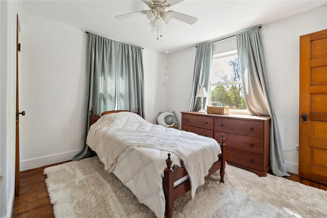 357 Washington Street, Geneva City, New York 14456, Geneva City, New York 14456, 5 Bedrooms Bedrooms, 12 Rooms Rooms,2 BathroomsBathrooms,Residential,For Sale,357 Washington Street, Geneva City, New York 14456,R1619694