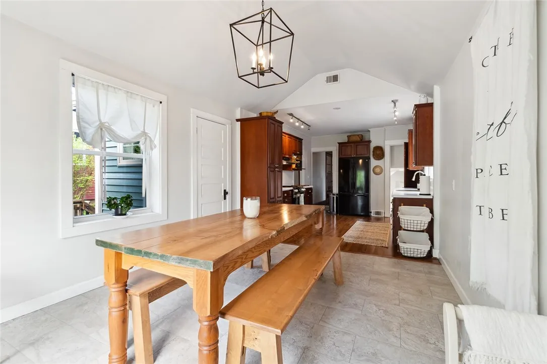 357 Washington Street, Geneva City, New York 14456, Geneva City, New York 14456, 5 Bedrooms Bedrooms, 12 Rooms Rooms,2 BathroomsBathrooms,Residential,For Sale,357 Washington Street, Geneva City, New York 14456,R1619694