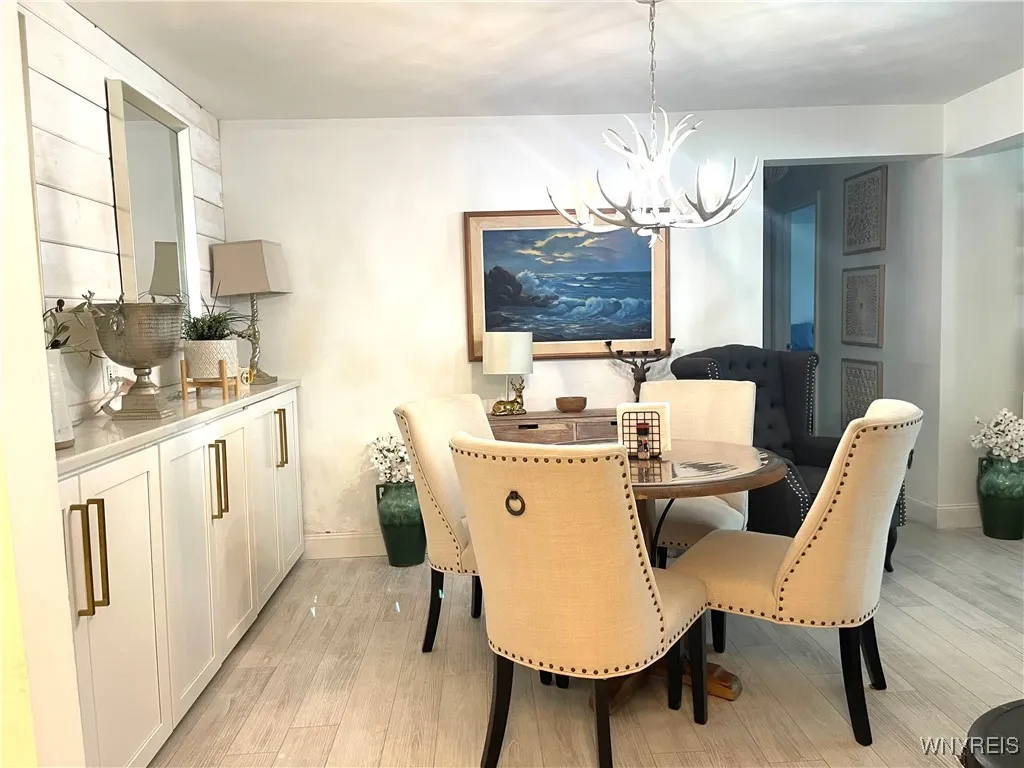 95 Carriage Drive 3, Orchard Park, New York 14127, Orchard Park, New York 14127, 2 Bedrooms Bedrooms, 4 Rooms Rooms,1 BathroomBathrooms,Residential,For Sale,95 Carriage Drive 3, Orchard Park, New York 14127,B1619663