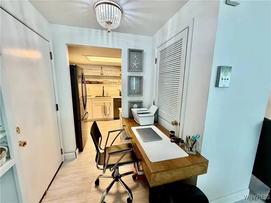 95 Carriage Drive 3, Orchard Park, New York 14127, Orchard Park, New York 14127, 2 Bedrooms Bedrooms, 4 Rooms Rooms,1 BathroomBathrooms,Residential,For Sale,95 Carriage Drive 3, Orchard Park, New York 14127,B1619663