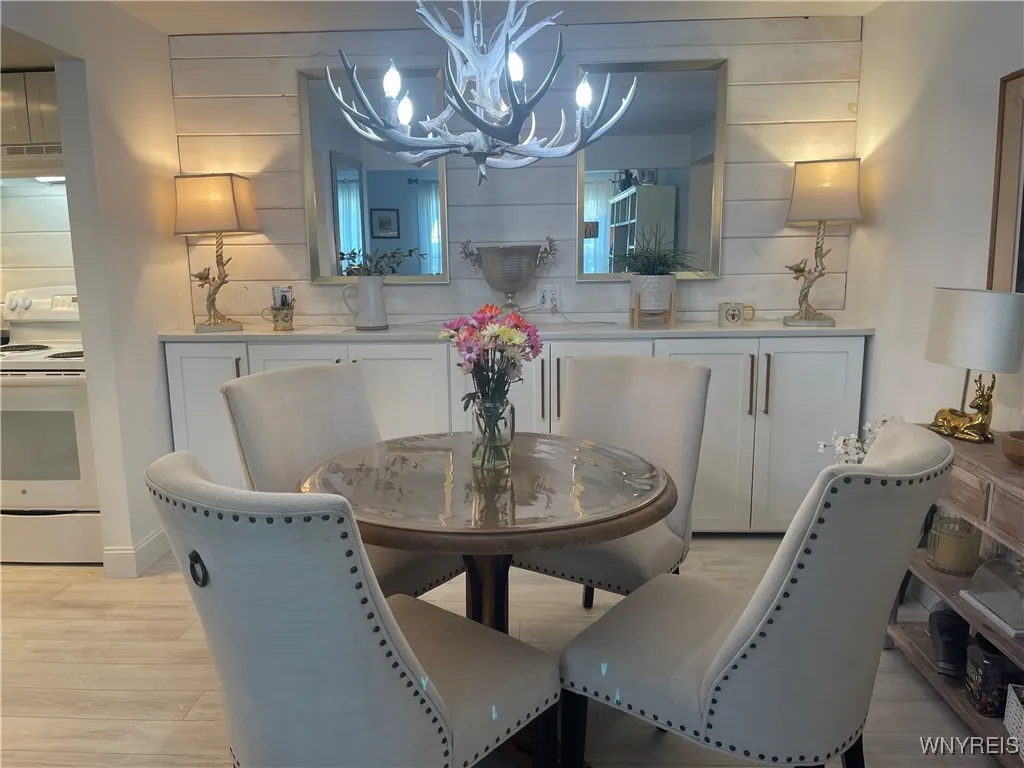 95 Carriage Drive 3, Orchard Park, New York 14127, Orchard Park, New York 14127, 2 Bedrooms Bedrooms, 4 Rooms Rooms,1 BathroomBathrooms,Residential,For Sale,95 Carriage Drive 3, Orchard Park, New York 14127,B1619663