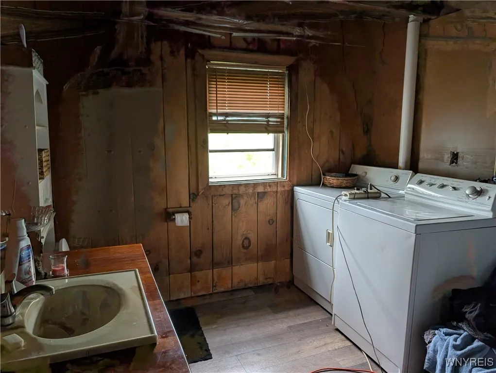 9775 Huyck Road, Farmersville, New York 14060, Farmersville, New York 14060, 3 Bedrooms Bedrooms, 10 Rooms Rooms,2 BathroomsBathrooms,Residential,Closed,9775 Huyck Road, Farmersville, New York 14060,0,B1619152