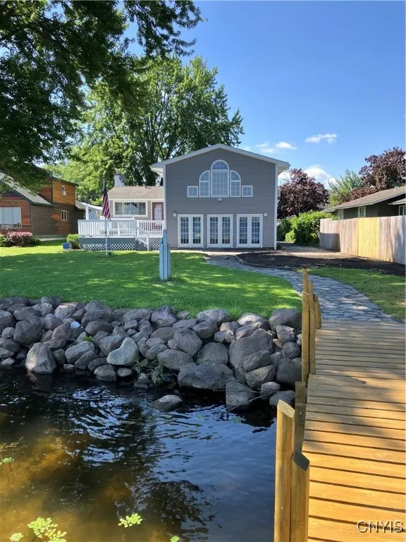 6433 Long Point Road, Cicero, New York 13029, Cicero, New York 13029, 3 Bedrooms Bedrooms, 9 Rooms Rooms,3 BathroomsBathrooms,Residential,For Sale,6433 Long Point Road, Cicero, New York 13029,0,S1619658