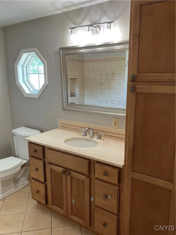 6433 Long Point Road, Cicero, New York 13029, Cicero, New York 13029, 3 Bedrooms Bedrooms, 9 Rooms Rooms,3 BathroomsBathrooms,Residential,For Sale,6433 Long Point Road, Cicero, New York 13029,0,S1619658