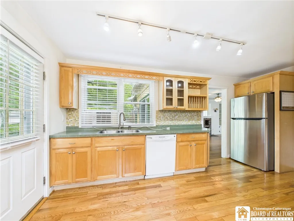 483 Vermont Street, Olean, New York 14760, Olean, New York 14760, 4 Bedrooms Bedrooms, 8 Rooms Rooms,2 BathroomsBathrooms,Residential,For Sale,483 Vermont Street, Olean, New York 14760,0,R1619766