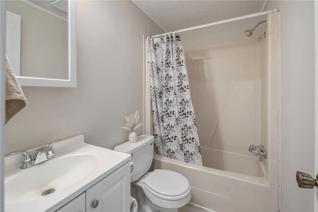 119 Braun Hill Road, Broome, New York 12122, Broome, New York 12122, 3 Bedrooms Bedrooms, 8 Rooms Rooms,2 BathroomsBathrooms,Residential,Closed,119 Braun Hill Road, Broome, New York 12122,0,R1619237