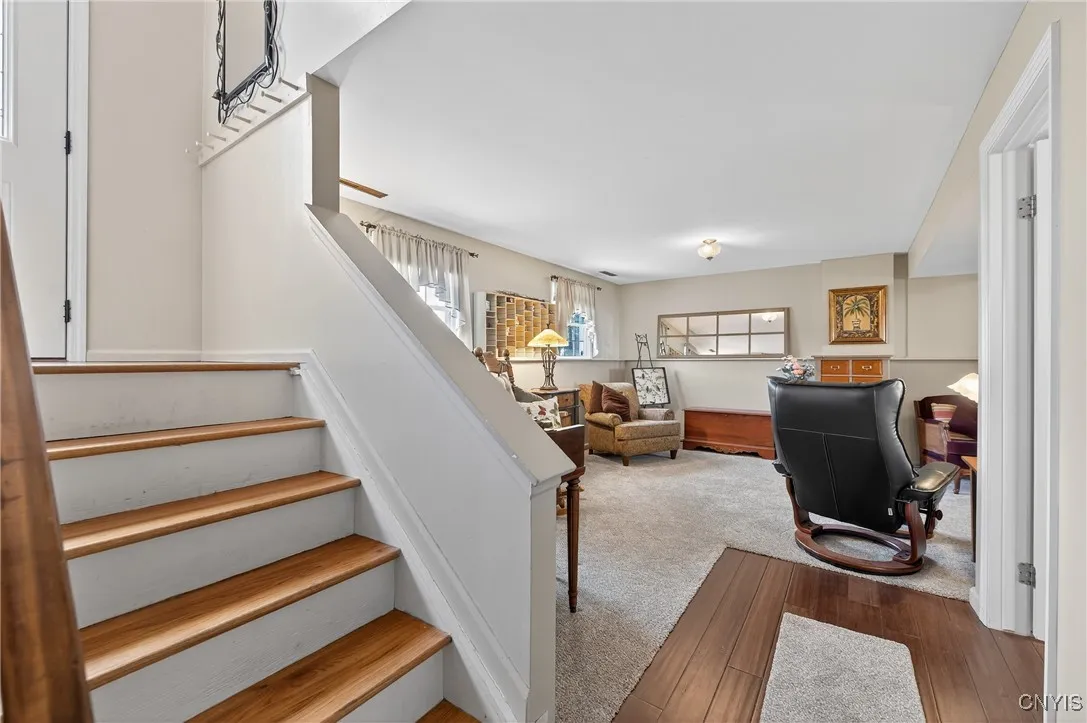 4990 Alfred Drive, Clay, New York 13090, Clay, New York 13090, 3 Bedrooms Bedrooms, 9 Rooms Rooms,1 BathroomBathrooms,Residential,Closed,4990 Alfred Drive, Clay, New York 13090,0,S1619564
