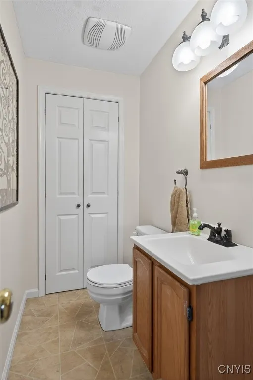 4990 Alfred Drive, Clay, New York 13090, Clay, New York 13090, 3 Bedrooms Bedrooms, 9 Rooms Rooms,1 BathroomBathrooms,Residential,Closed,4990 Alfred Drive, Clay, New York 13090,0,S1619564