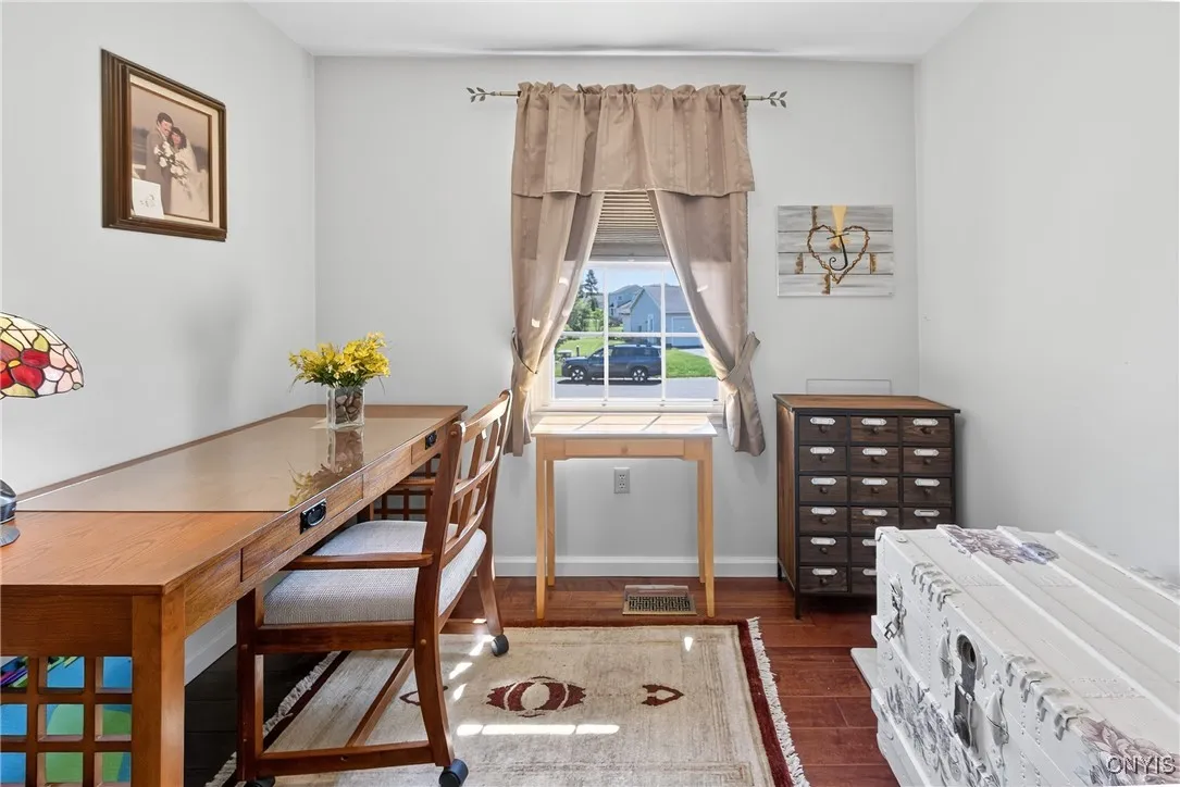 4990 Alfred Drive, Clay, New York 13090, Clay, New York 13090, 3 Bedrooms Bedrooms, 9 Rooms Rooms,1 BathroomBathrooms,Residential,Closed,4990 Alfred Drive, Clay, New York 13090,0,S1619564