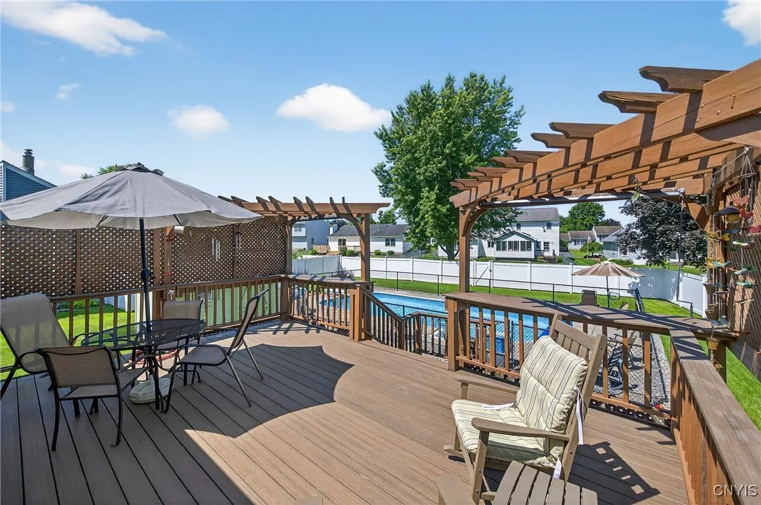 4990 Alfred Drive, Clay, New York 13090, Clay, New York 13090, 3 Bedrooms Bedrooms, 9 Rooms Rooms,1 BathroomBathrooms,Residential,Closed,4990 Alfred Drive, Clay, New York 13090,0,S1619564