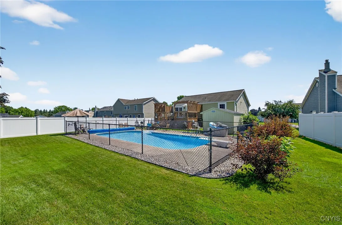 4990 Alfred Drive, Clay, New York 13090, Clay, New York 13090, 3 Bedrooms Bedrooms, 9 Rooms Rooms,1 BathroomBathrooms,Residential,Closed,4990 Alfred Drive, Clay, New York 13090,0,S1619564