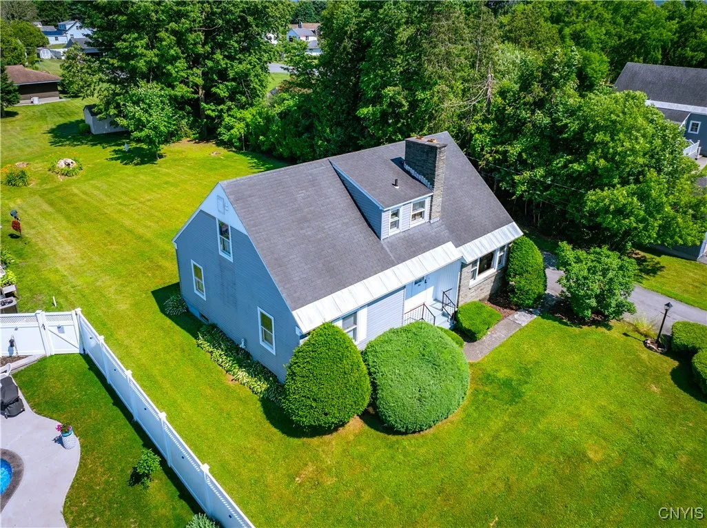 308 West Street, Herkimer, New York 13350, Herkimer, New York 13350, 4 Bedrooms Bedrooms, 8 Rooms Rooms,2 BathroomsBathrooms,Residential,Closed,308 West Street, Herkimer, New York 13350,0,S1619473