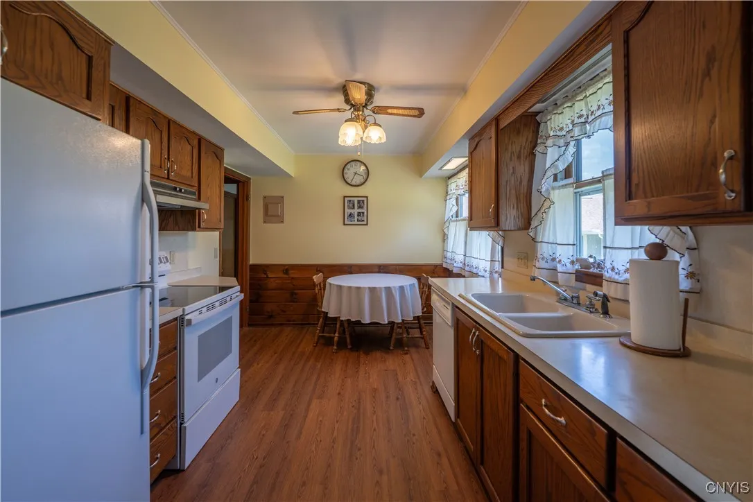 308 West Street, Herkimer, New York 13350, Herkimer, New York 13350, 4 Bedrooms Bedrooms, 8 Rooms Rooms,2 BathroomsBathrooms,Residential,Closed,308 West Street, Herkimer, New York 13350,0,S1619473