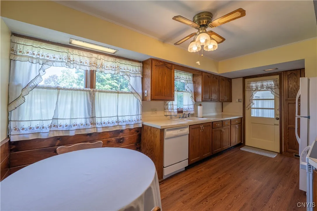 308 West Street, Herkimer, New York 13350, Herkimer, New York 13350, 4 Bedrooms Bedrooms, 8 Rooms Rooms,2 BathroomsBathrooms,Residential,Closed,308 West Street, Herkimer, New York 13350,0,S1619473