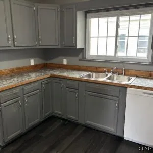 309 North Main Street, Manlius, New York 13116, Manlius, New York 13116, 3 Bedrooms Bedrooms, 8 Rooms Rooms,1 BathroomBathrooms,Residential,For Sale,309 North Main Street, Manlius, New York 13116,S1619832